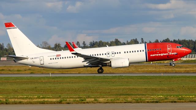LN-DYT:Boeing 737-800:Norwegian Air Shuttle